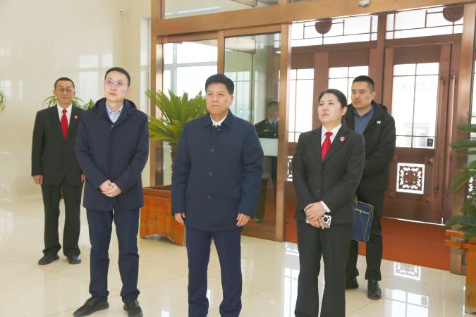 烟台中院党组书记、院长于晓东到福山法院调...